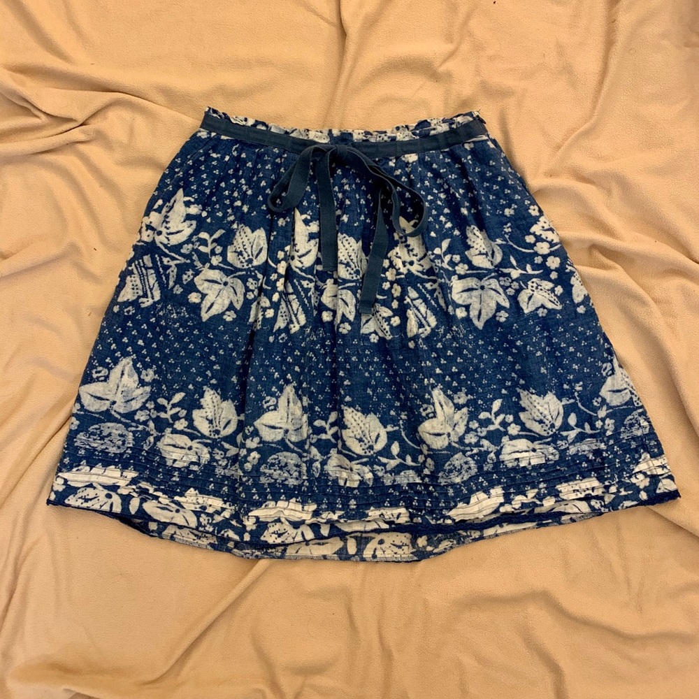 GAP Blue & White Floral Skirt